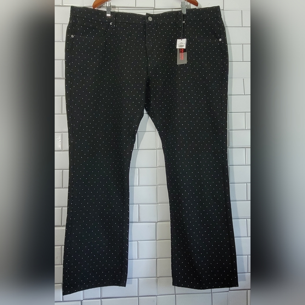 NWT LINEA UOMO Mens Modern Straight Fit  Black White Jean Small Dot Pattern Siz